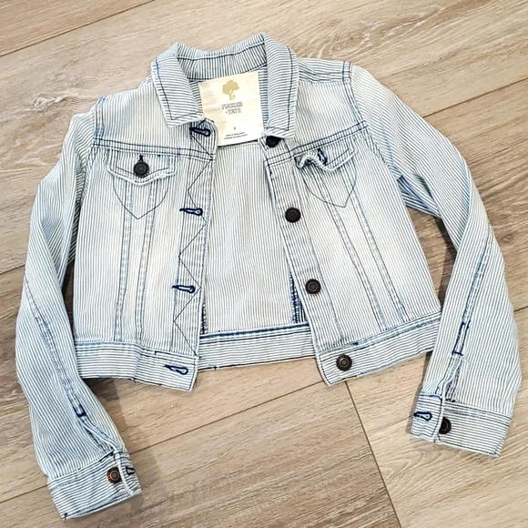 Tucker and hot sale tate denim jacket
